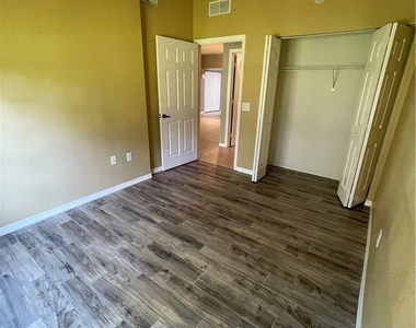 20321 Estero Gardens Circle - Photo Thumbnail 11
