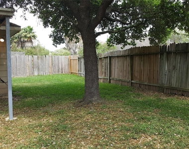2602 Desert Sage Drive - Photo Thumbnail 8