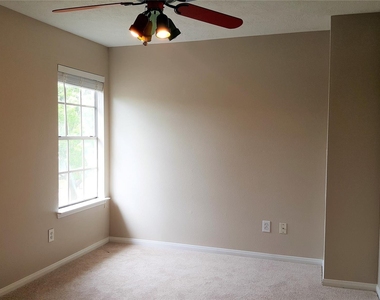2602 Desert Sage Drive - Photo Thumbnail 6