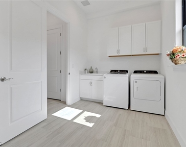 1856 Terreno Boulevard - Photo Thumbnail 15