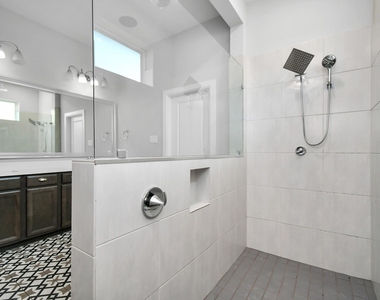 10002 Serenity Grove Drive - Photo Thumbnail 18