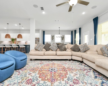 10002 Serenity Grove Drive - Photo Thumbnail 4