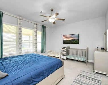 10002 Serenity Grove Drive - Photo Thumbnail 15