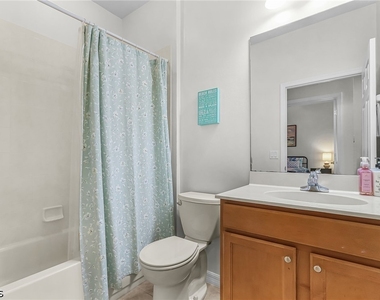 28105 Mandolin Court - Photo Thumbnail 20