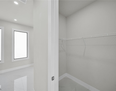 2913 14th Street W - Photo Thumbnail 20