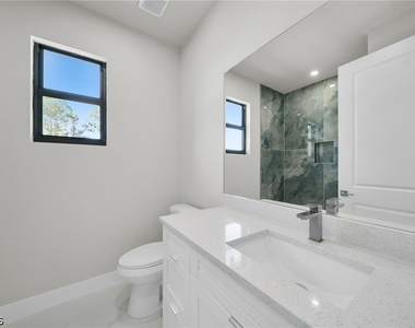 2913 14th Street W - Photo Thumbnail 27