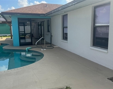 1319 Sw 10th Place - Photo Thumbnail 11