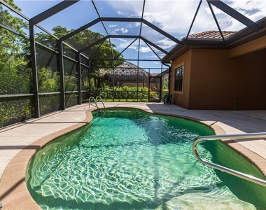 11108 Esteban Drive - Photo Thumbnail 3