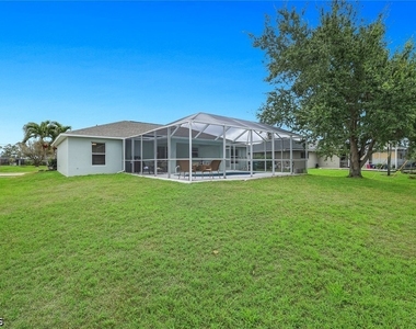 3322 Oasis Boulevard - Photo Thumbnail 1