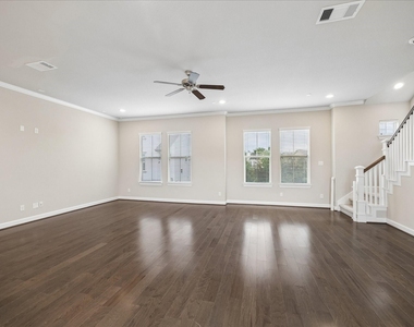 9628 Cambridge Manor Lane - Photo Thumbnail 5