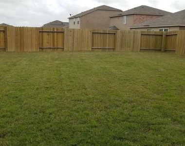 2906 Seacrest Lane - Photo Thumbnail 17