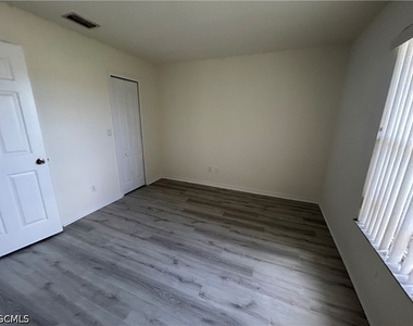 1426 Nw 12th Street - Photo Thumbnail 19
