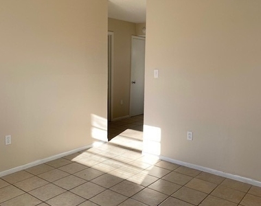 2324 Grand Avenue - Photo Thumbnail 5