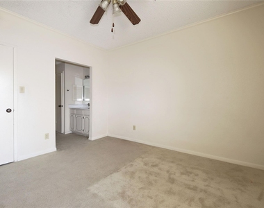 5711 Sugar Hill - Photo Thumbnail 15