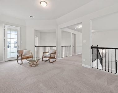 4018 Martin Ridge Drive - Photo Thumbnail 13