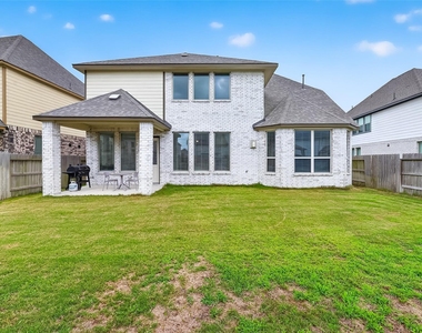 4018 Martin Ridge Drive - Photo Thumbnail 44