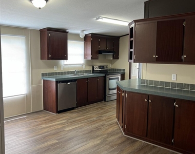 16524 Spring Rain Court - Photo Thumbnail 6