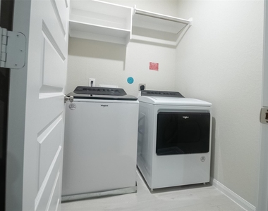 1523 Parkland Oak Drive - Photo Thumbnail 27