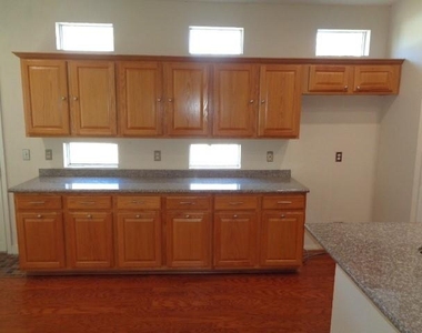 10326 Thornmont Lane - Photo Thumbnail 15
