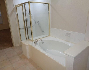 10326 Thornmont Lane - Photo Thumbnail 20