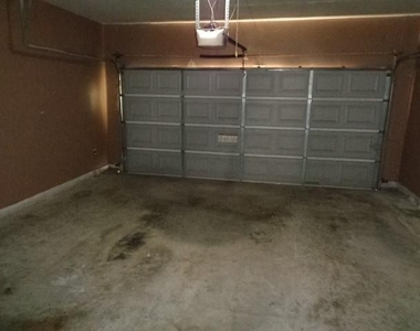 10326 Thornmont Lane - Photo Thumbnail 12