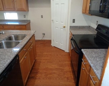 10326 Thornmont Lane - Photo Thumbnail 17