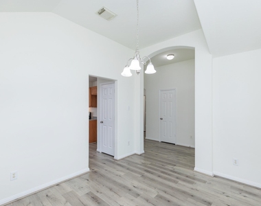 16307 Goanna Court - Photo Thumbnail 10