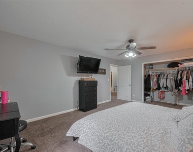 5514 Avenue M - Photo Thumbnail 32