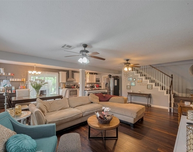5514 Avenue M - Photo Thumbnail 10