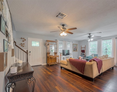 5514 Avenue M - Photo Thumbnail 8