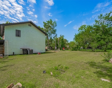 5514 Avenue M - Photo Thumbnail 38