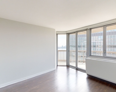401 E 34th St - Photo Thumbnail 2