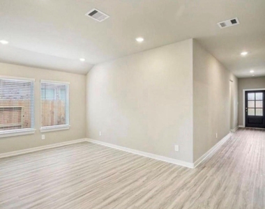 3110 Winding Mile Court - Photo Thumbnail 1