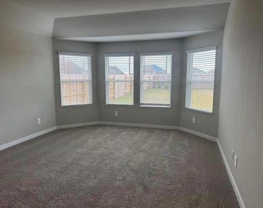 3110 Winding Mile Court - Photo Thumbnail 3