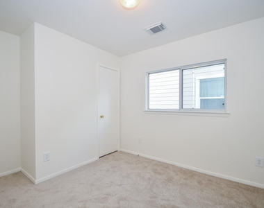 20638 Patriot Park Lane - Photo Thumbnail 40