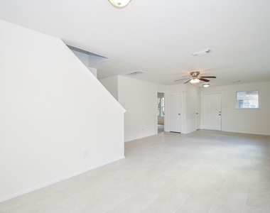 20638 Patriot Park Lane - Photo Thumbnail 4
