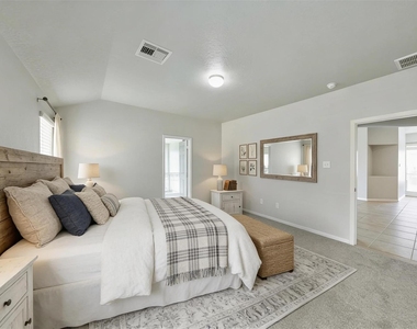 9935 Knob Hollow Way - Photo Thumbnail 15