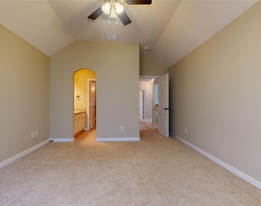 8538 Sunrise Meadow Lane - Photo Thumbnail 27