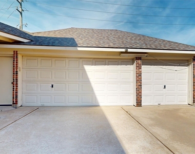 8538 Sunrise Meadow Lane - Photo Thumbnail 45