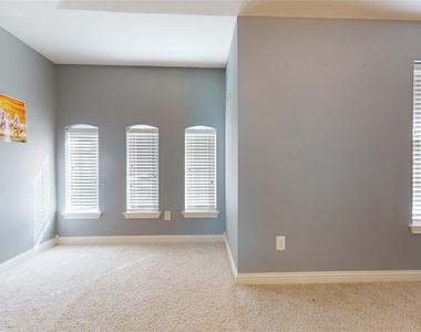 8538 Sunrise Meadow Lane - Photo Thumbnail 35