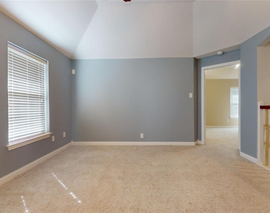 8538 Sunrise Meadow Lane - Photo Thumbnail 36