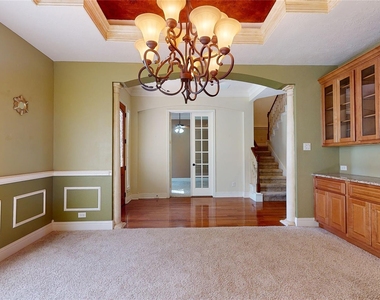 8538 Sunrise Meadow Lane - Photo Thumbnail 6