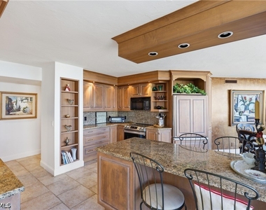 4041 Gulf Shore Boulevard N - Photo Thumbnail 12