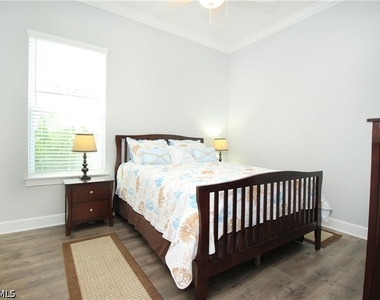 9456 Montelanico Loop - Photo Thumbnail 19