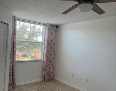 8617 River Homes Lane - Photo Thumbnail 4