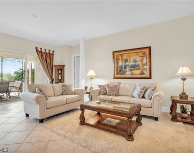 9006 Cascada Way - Photo Thumbnail 5