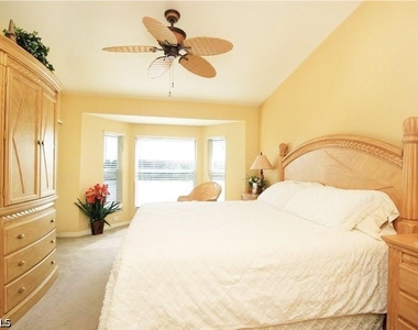 2820 Cypress Trace Circle - Photo Thumbnail 16
