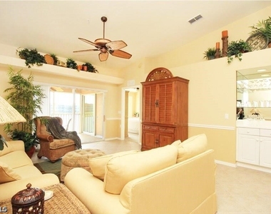2820 Cypress Trace Circle - Photo Thumbnail 3