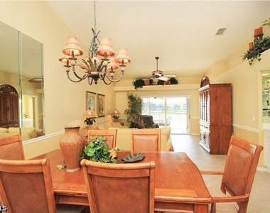2820 Cypress Trace Circle - Photo Thumbnail 12