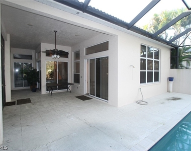 8526 Pepper Tree Way - Photo Thumbnail 13